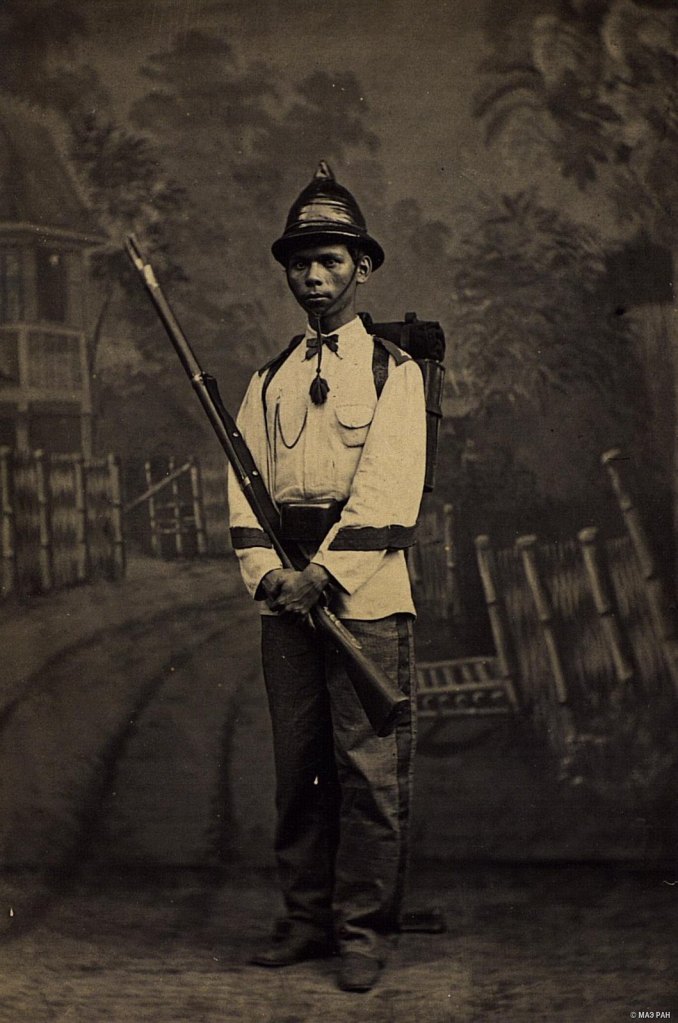 19th-century Filipino fashion